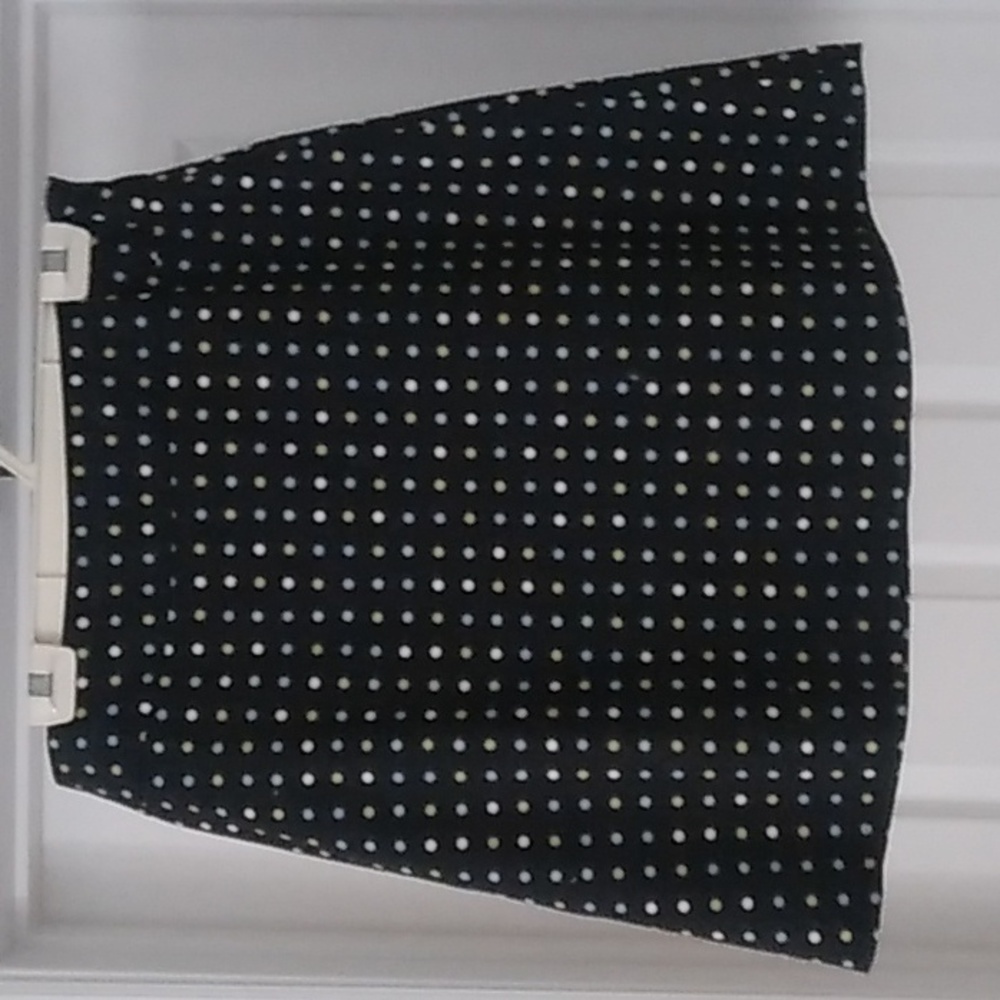 Rafaella petite skirt, dollar dot, black. Dots are white, lt blue, lt green